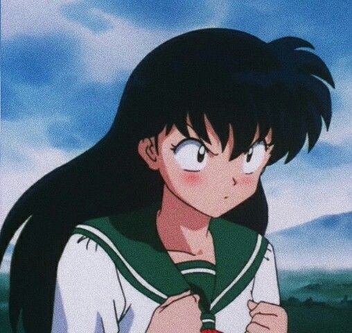 Kagome Higurashi Inuyasha white and green shirt